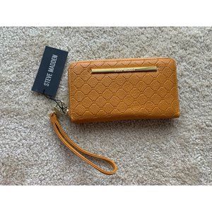 NWT Steve Madden Cognac Wallet/Wristlet